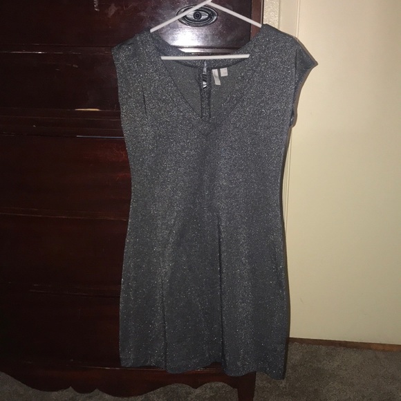 Dress - Picture 1 of 1